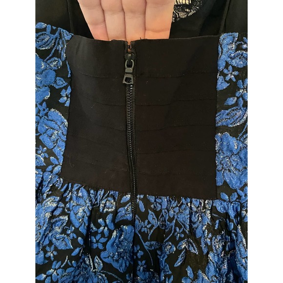 Alice + Olivia Kendra Floral Mini Dress Blue 4 - Picture 4 of 13